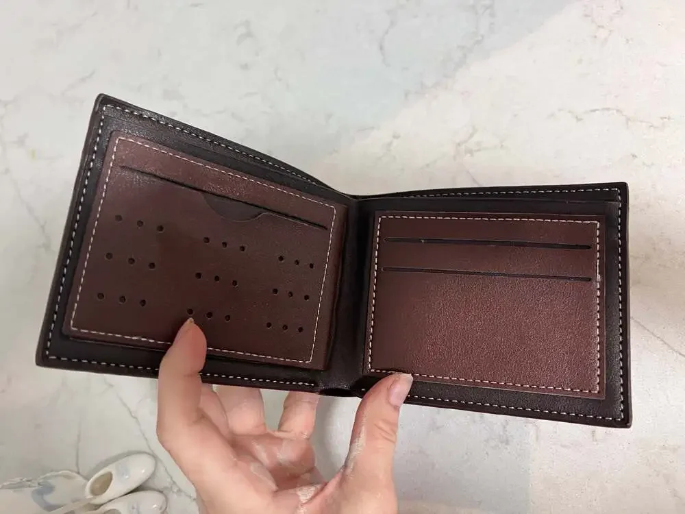 Yameili Style Men's Bi-fold Faux Leather Wallet with Two-Tone Design